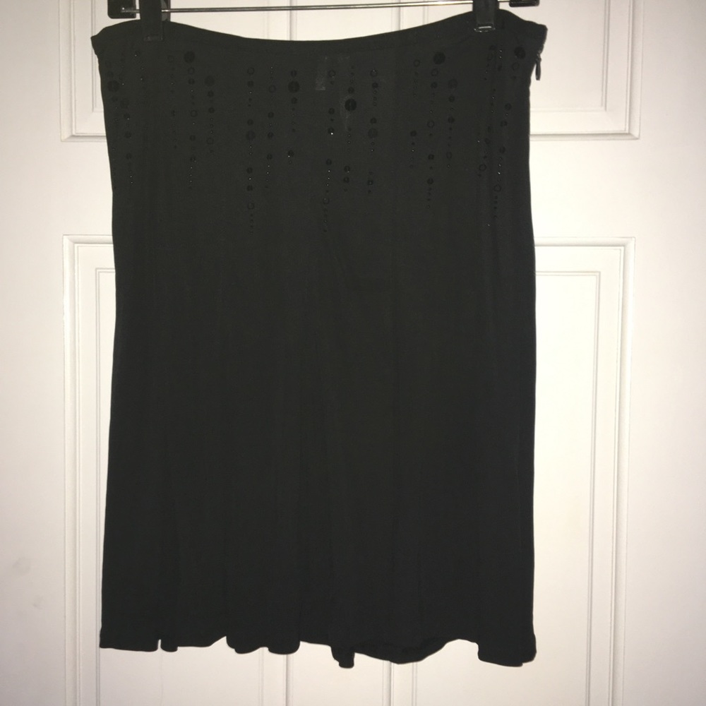 CityDKNY black sparkly flowy skirt, size 6